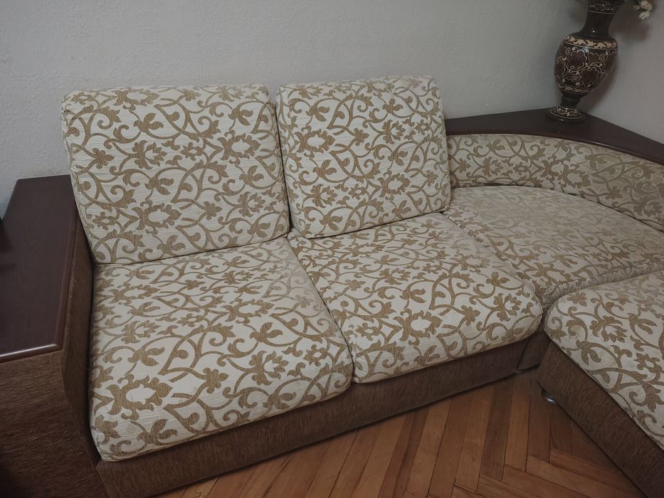 Продаётся мебель б/у.