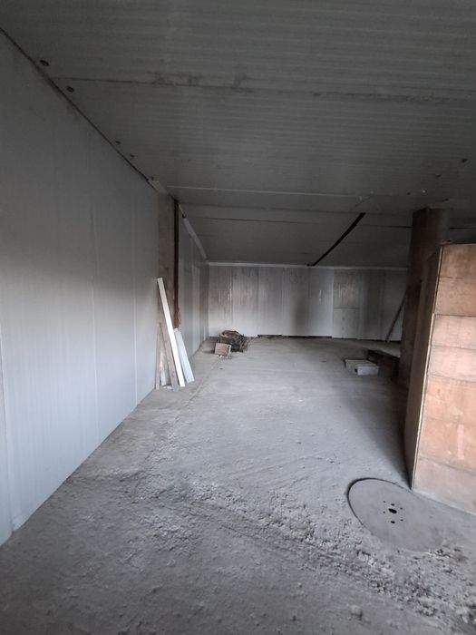 Hală de anchiriat 100MP curte 500MP Blejoi Prahova  zona industriala