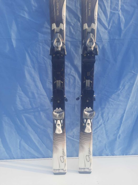 Карвинг ски  Salomon emerald 140см