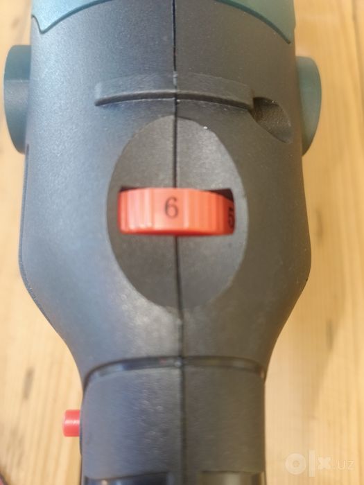 Срочно продам новый оригинал балгарка BOSCH