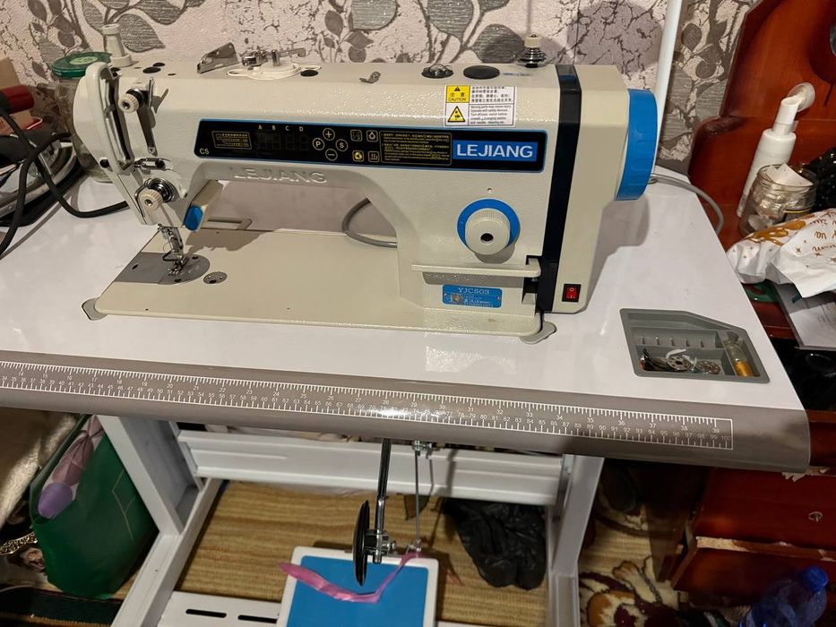 Lejiang tikuv mashinasi hamda Lejiang 800 averlok