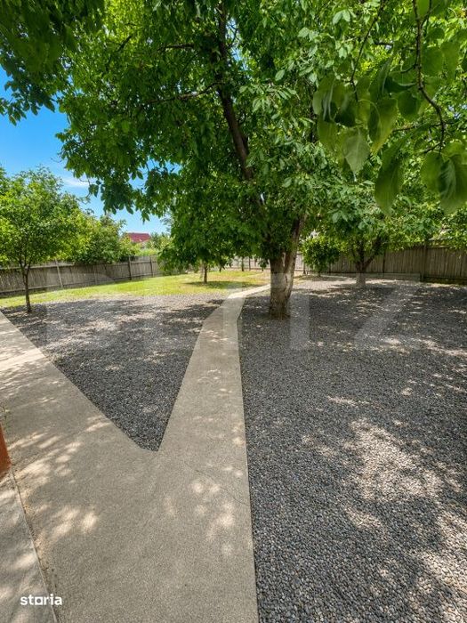 Casa de vanzare, 400 mp, teren 500 mp, zona Sud