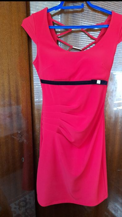 Дамска червена рокля