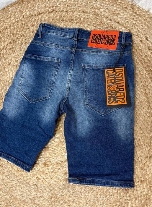 Blugi scurti barbati Dsquared