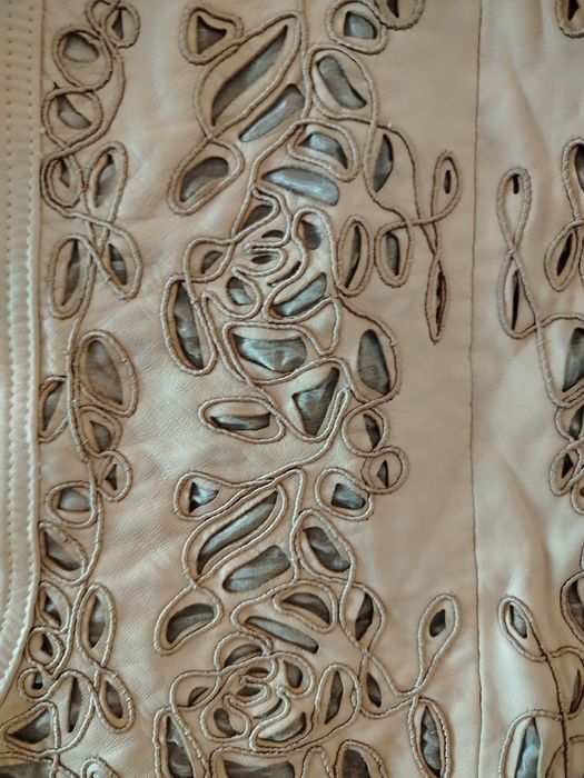 Страхотно дамско кожено яке размер XS