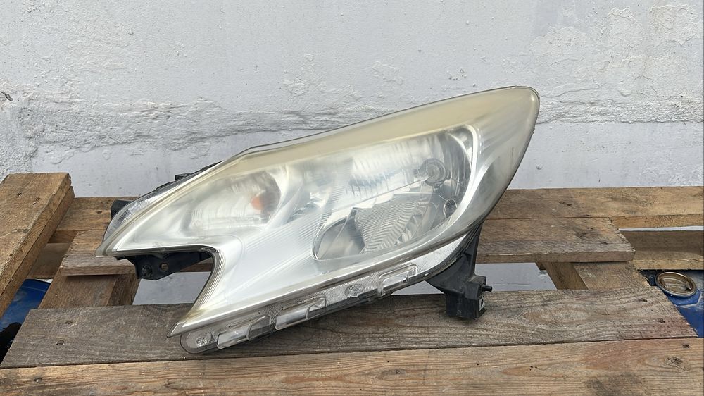 Фара Ниссан ноут фара Nissan Note ALDI MART