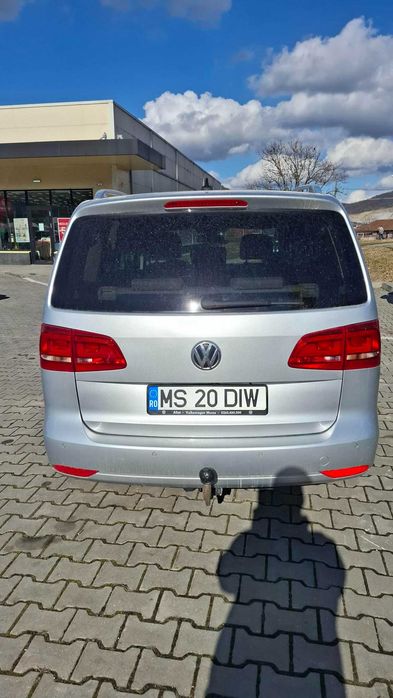 VOLKSWAGEN Touran 2014 — imagine 3
