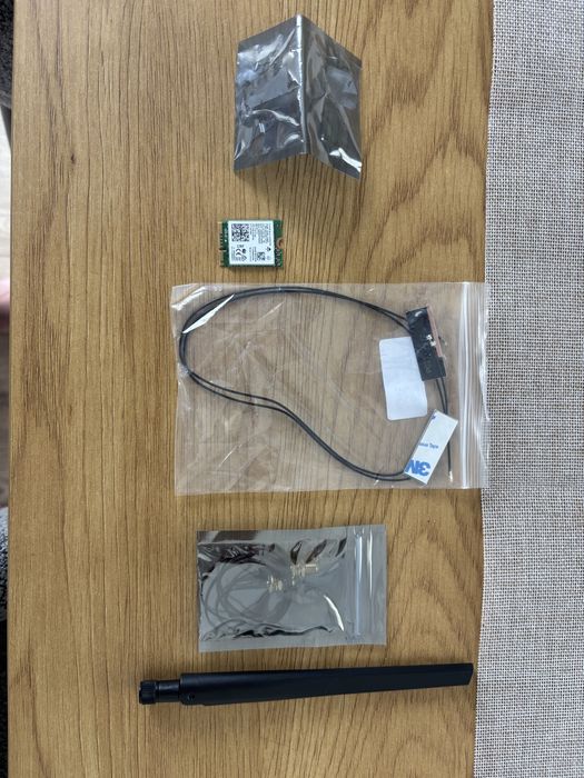 Placa retea Intel Dual Band Wireless 9560NGW 2.4 & 5 Ghz + Bluetooth + Antena interna si externa