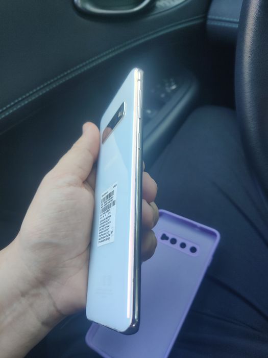 Samsung S10 в Идеале 8/128