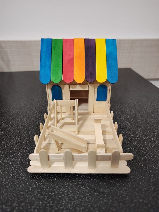 Jucărie casuta din materiale reciclabilele, proiect scoala saptamana v