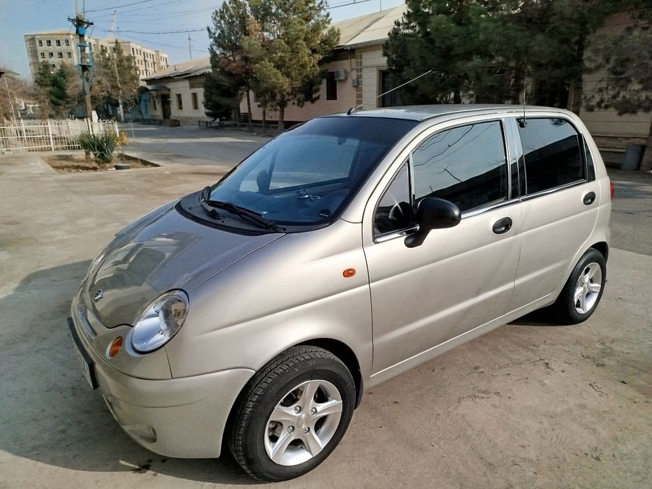 Matiz 3talik ideal turibdi benzinda yurgan