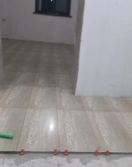 Кафельщик со стажем.