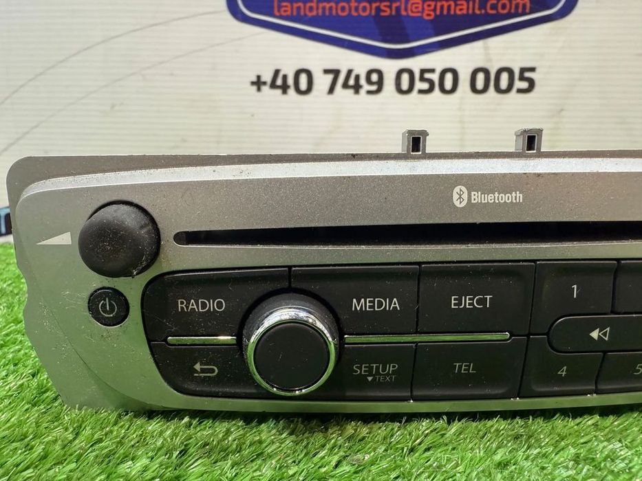 RADIO CD PLAYER RENAULT MEGANE III B95 1.6 DIESEL 2014 COD OEM 281159184R 2008-2016