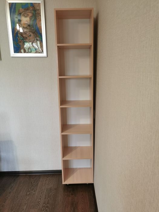 Продам стеллаж удобный