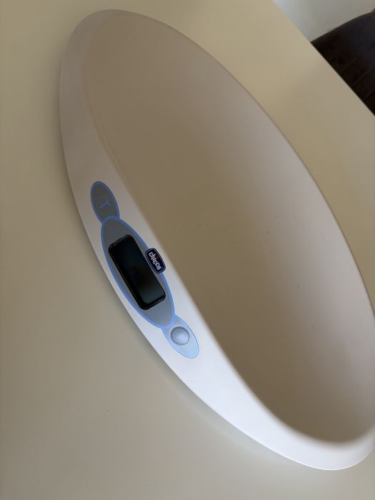Chicco Digital Scale Бебешка везна