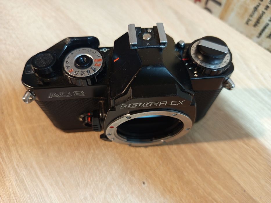 Огледално рефлексенФотоапарат"Revue"Flex