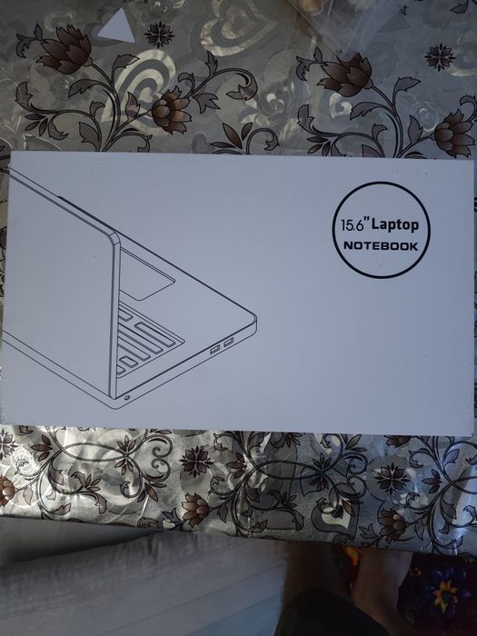 Noutbook laptop 8/512