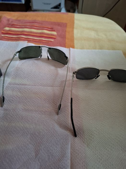 Ochelari de soare  -noi !