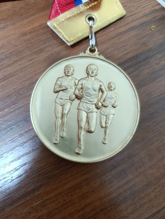 Продам медаль не дорого