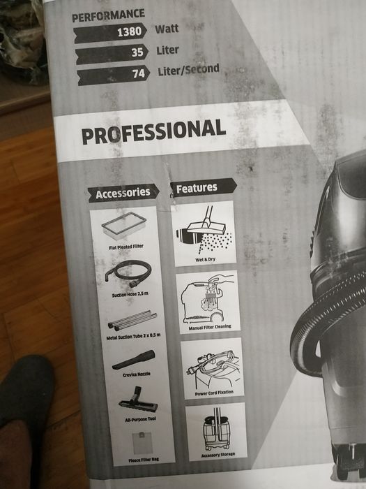 Аренда.Прокат. Строительный профессиональный пылесос  Karcher.1400ватт