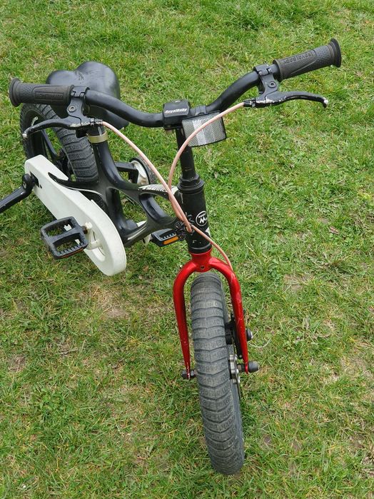 Vand bicicleta copii RoyalBaby de 16 inch la pret de 650lei buc. Tel 0771495264