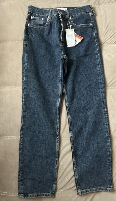 Чисто нови дънки с етикет Mango