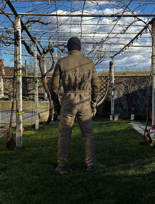 Качествени зимни гащеризони – комфорт и защита