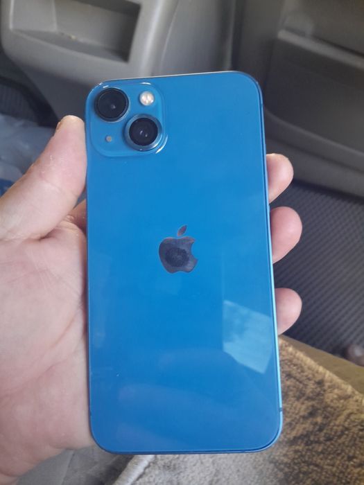 Айфон 13 продам не новый буу