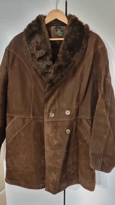 Cojoc din blana de miel, lucrat artizanal in Italia