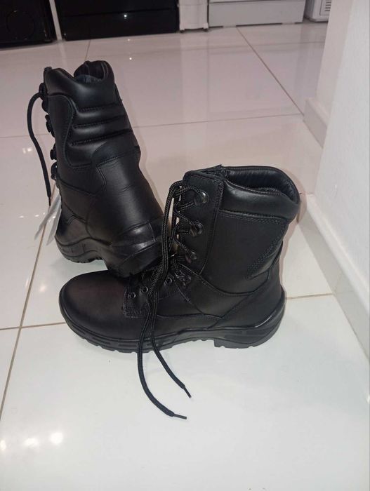 Полицейски кубинки, нови. Размер 43