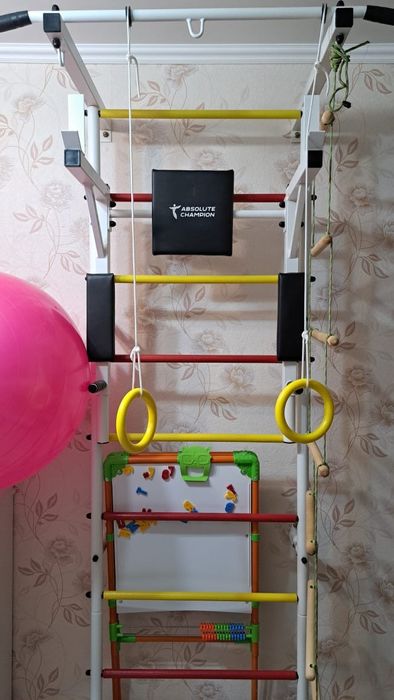 Продам шведскую стенку