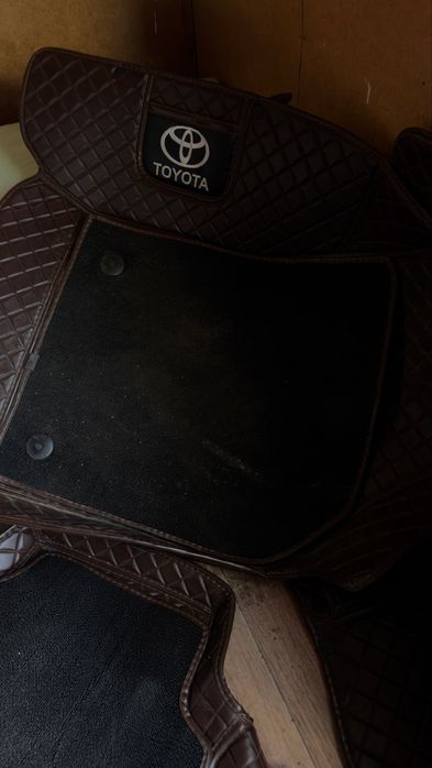Продаю чехлы для салона CAMRY XV55