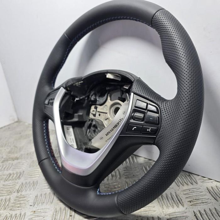 Volan piele cu comenzi reconditionat BMW Seria 5 F10