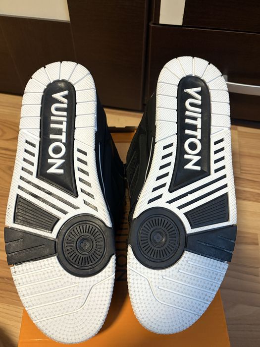 Louis Vuitton Skate Black