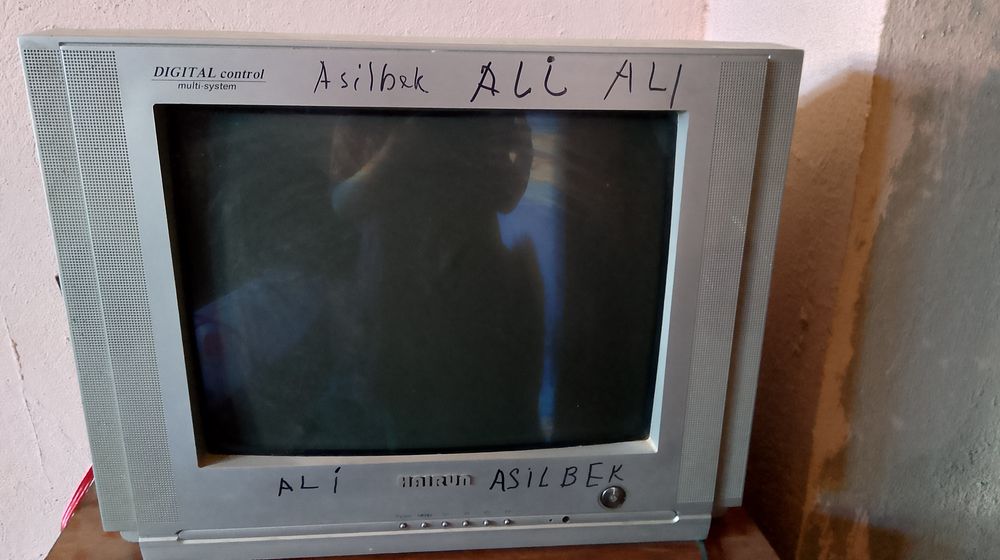 Televizor Samsung sotiladi