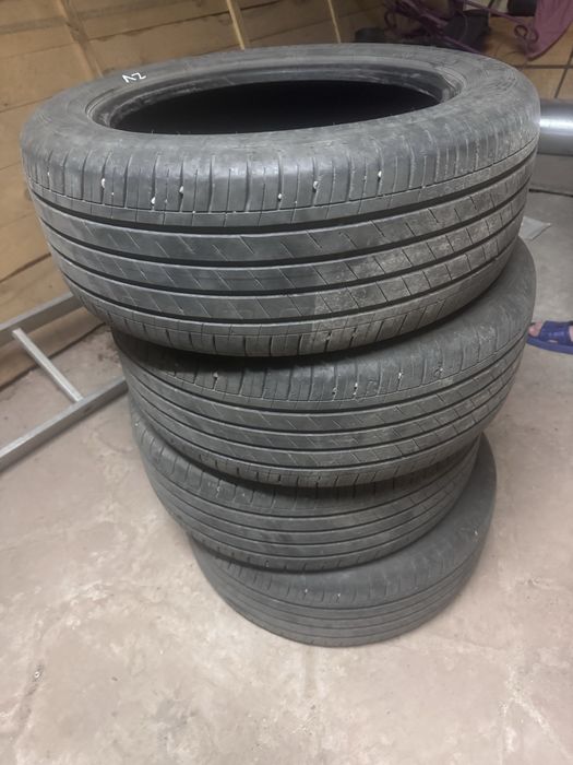 Летние шины 215/55/17