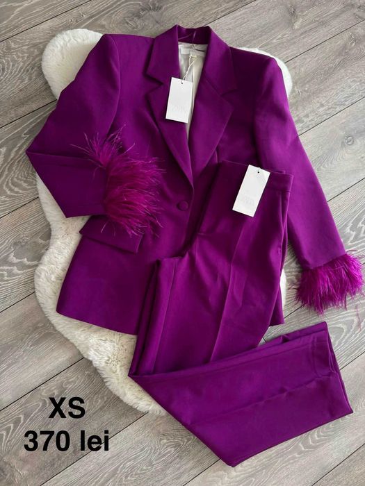 Костюм с пера Зара ZARA