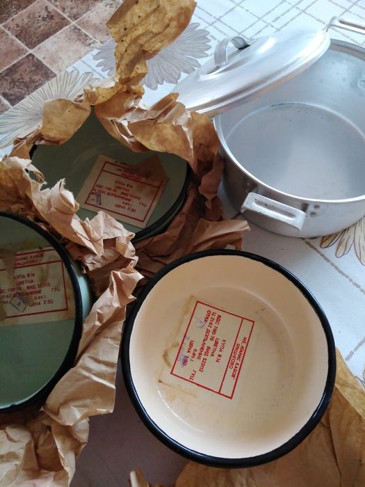 Сервизи, чашки, купички, тенджерка