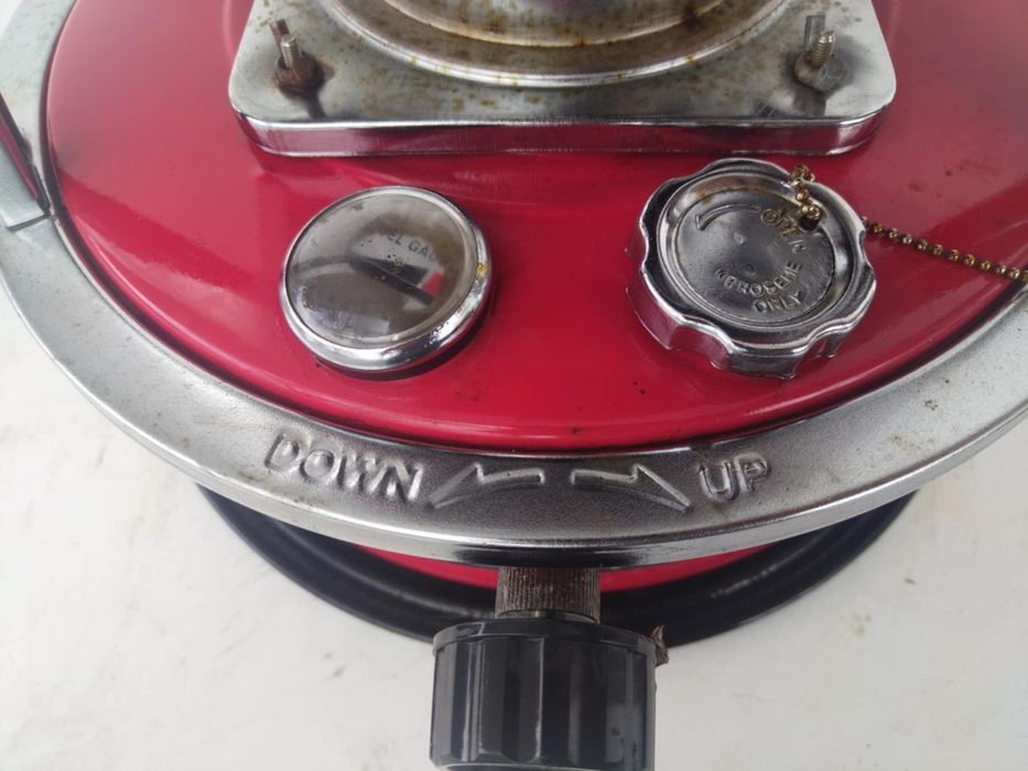 Отоплителна печка на керосин, течна газ или течен парафин. 
За отоплен