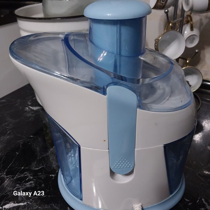 Соковыжималка "скарлет"