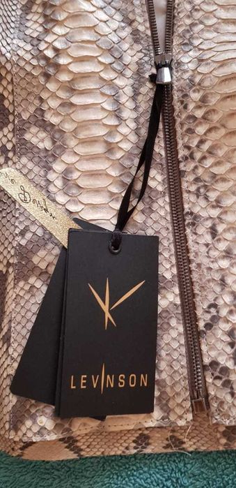 Кожаная куртка (питон) Размер 46 48.