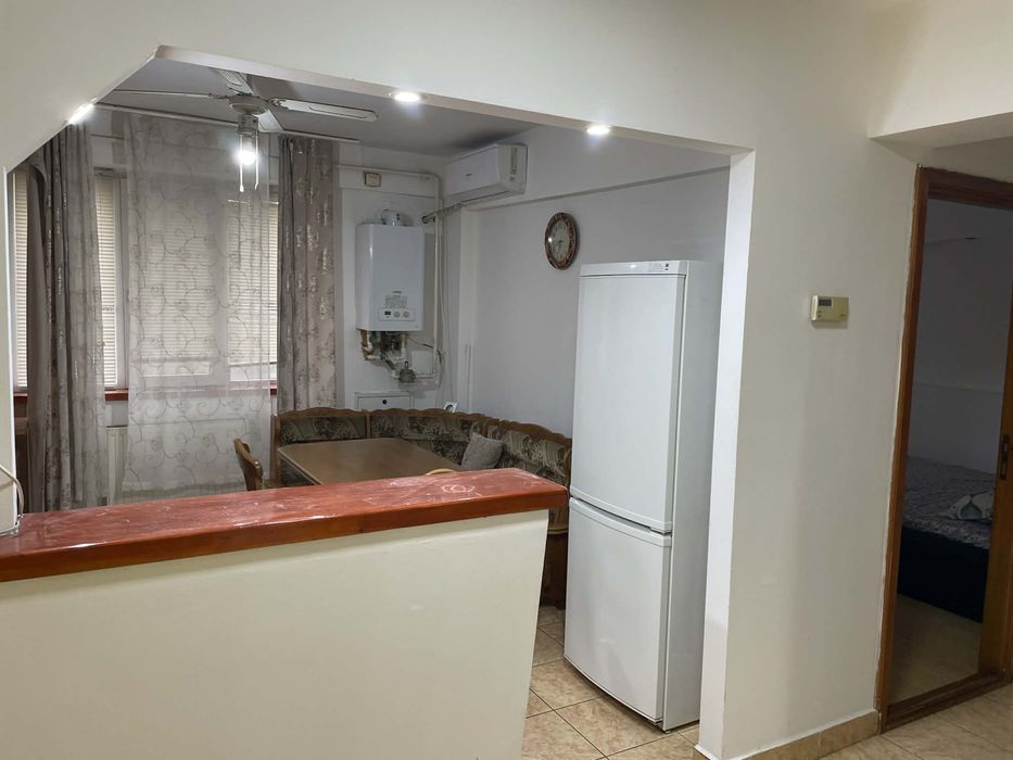 Apartament 2 camere + parcare privata de inchiriat in craiova 680 lei