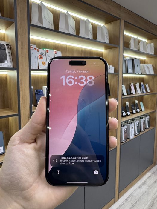 iPhone 15 128 GB / PhoneLab