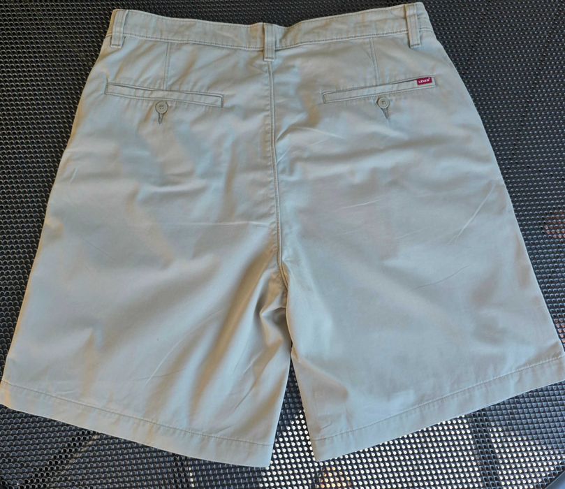 Levi's Premium Pantaloni Scurți Baggy Pleated Gri Deschis W36 – stare excelentă