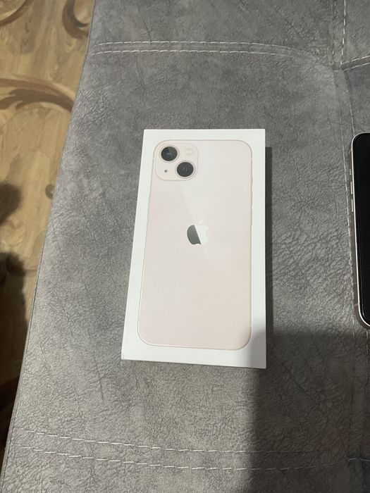 Продам iPhone 13 256 гб