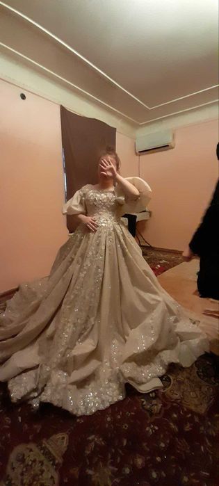 Kelin koʻylak 2 dona 1 dona ansanbil anor