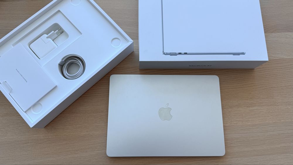 MacBook Air M2 256 GB silver