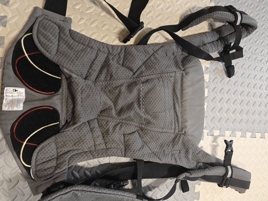 Ergobaby раница бебеносене