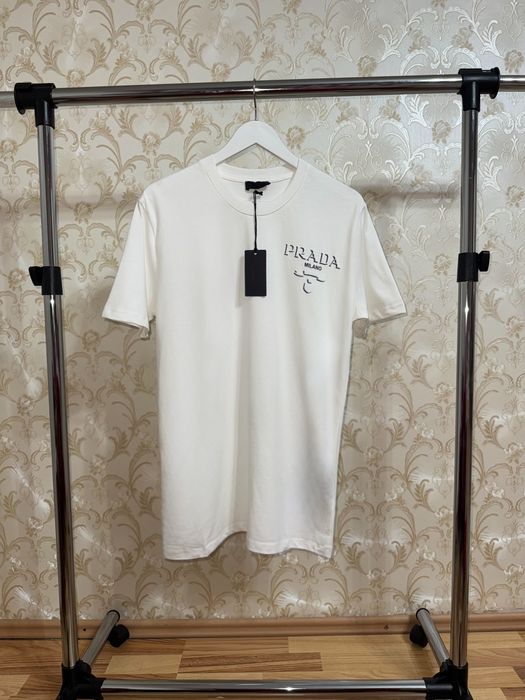 Tricou Prada Barbati
