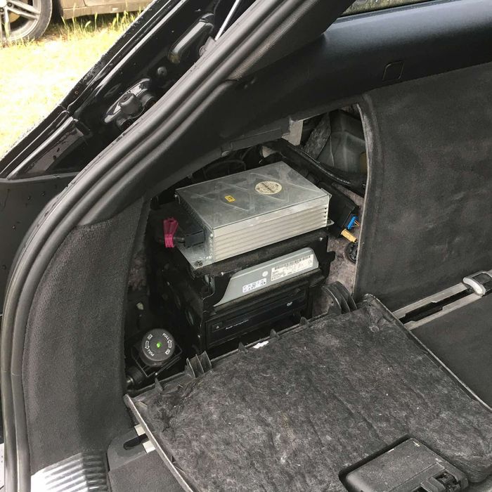 Audi A6 C6 4F 4.2 Quattro 335 к.с газ. инж.